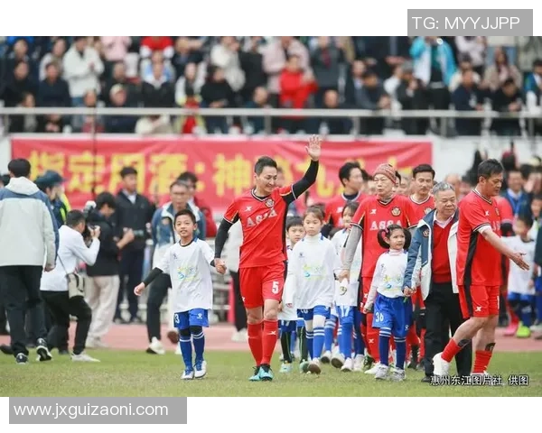 足球明星背后的名字故事 揭秘他们独特的姓名来源与含义